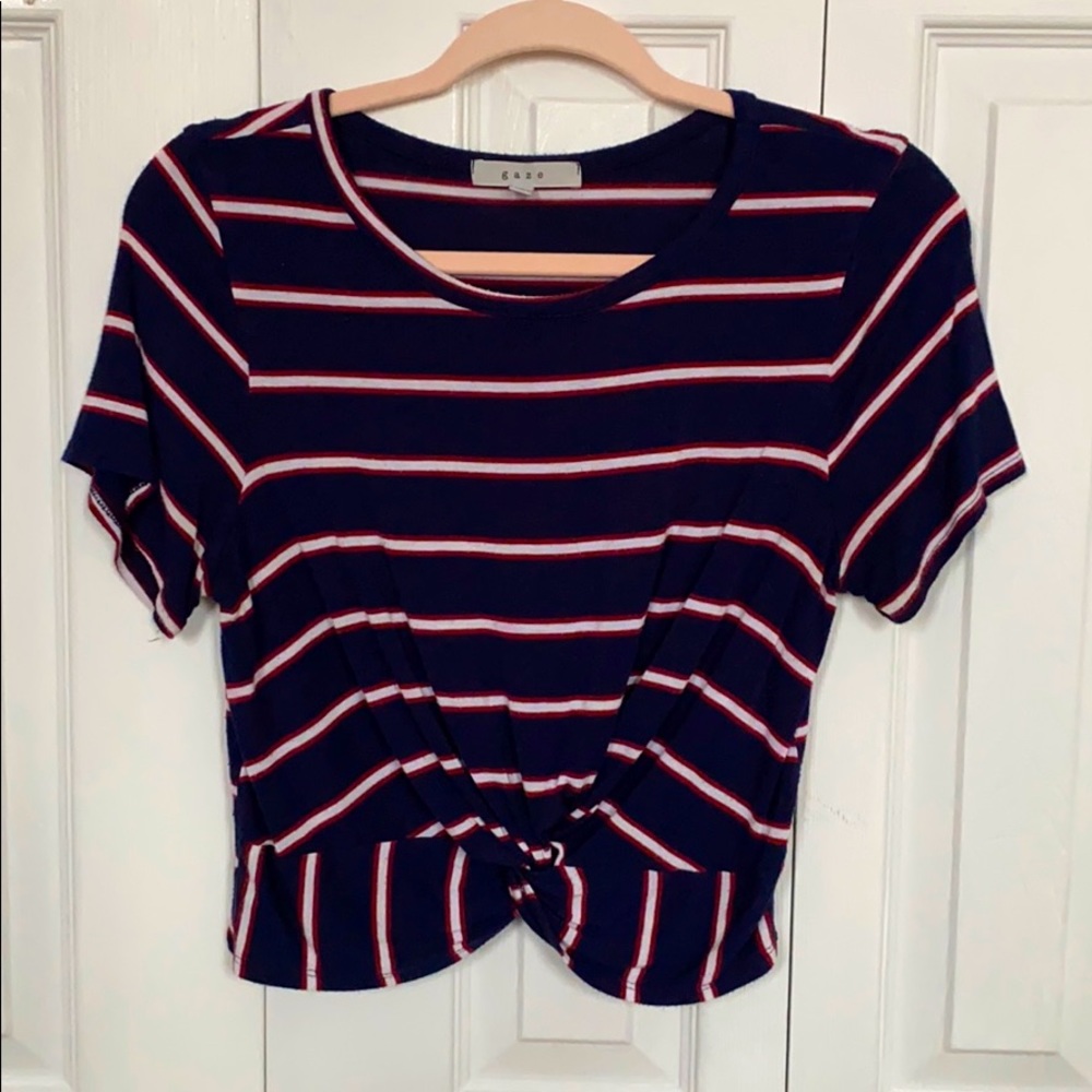 Crop top